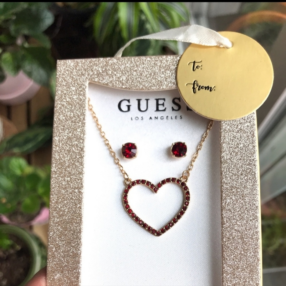 GUESS Rhinestone Heart Necklace Earrings Gift Set